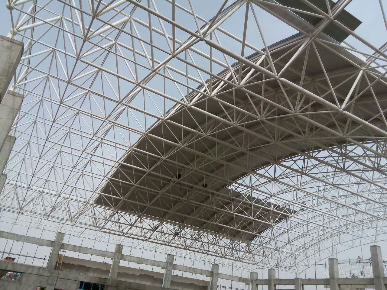 宁安青岛一汽网架